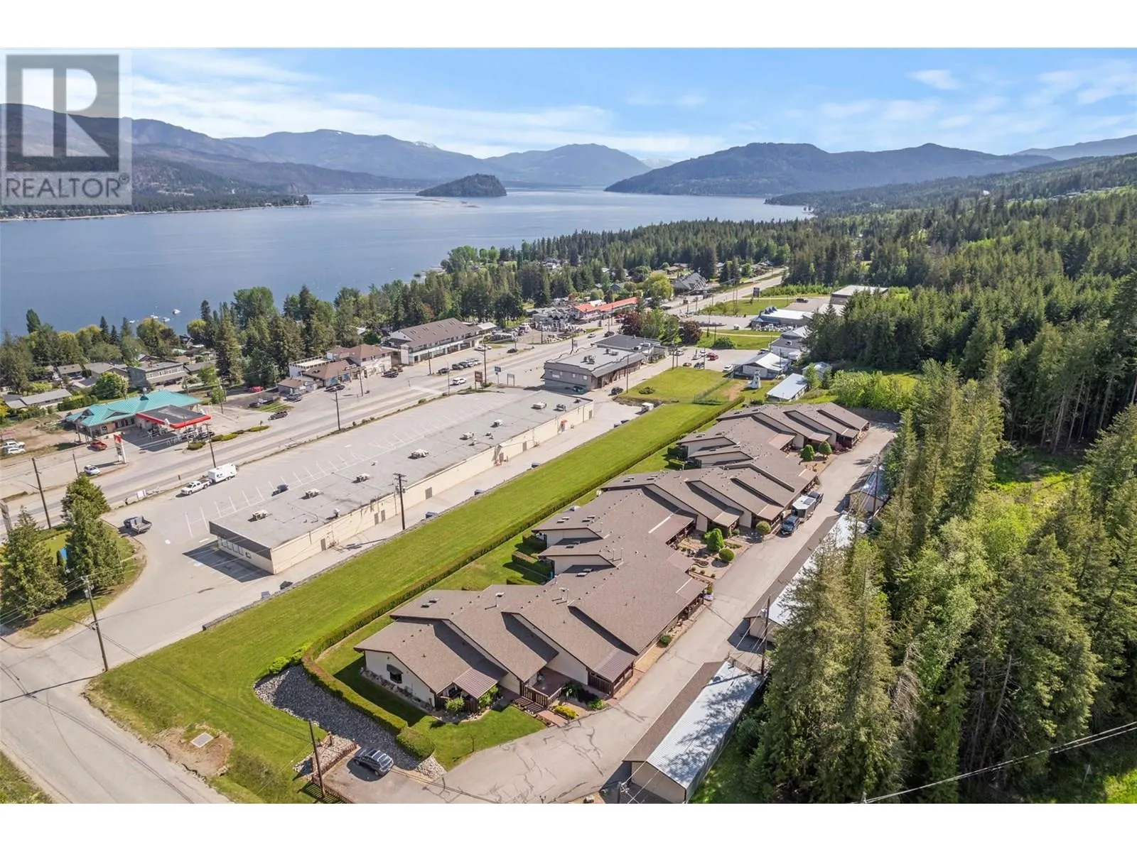 1215 Notch Hill Road Unit# 7
