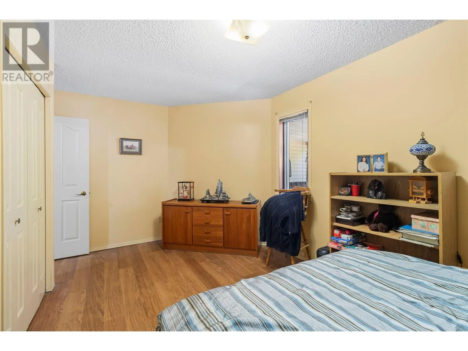 1215 Notch Hill Road Unit# 7