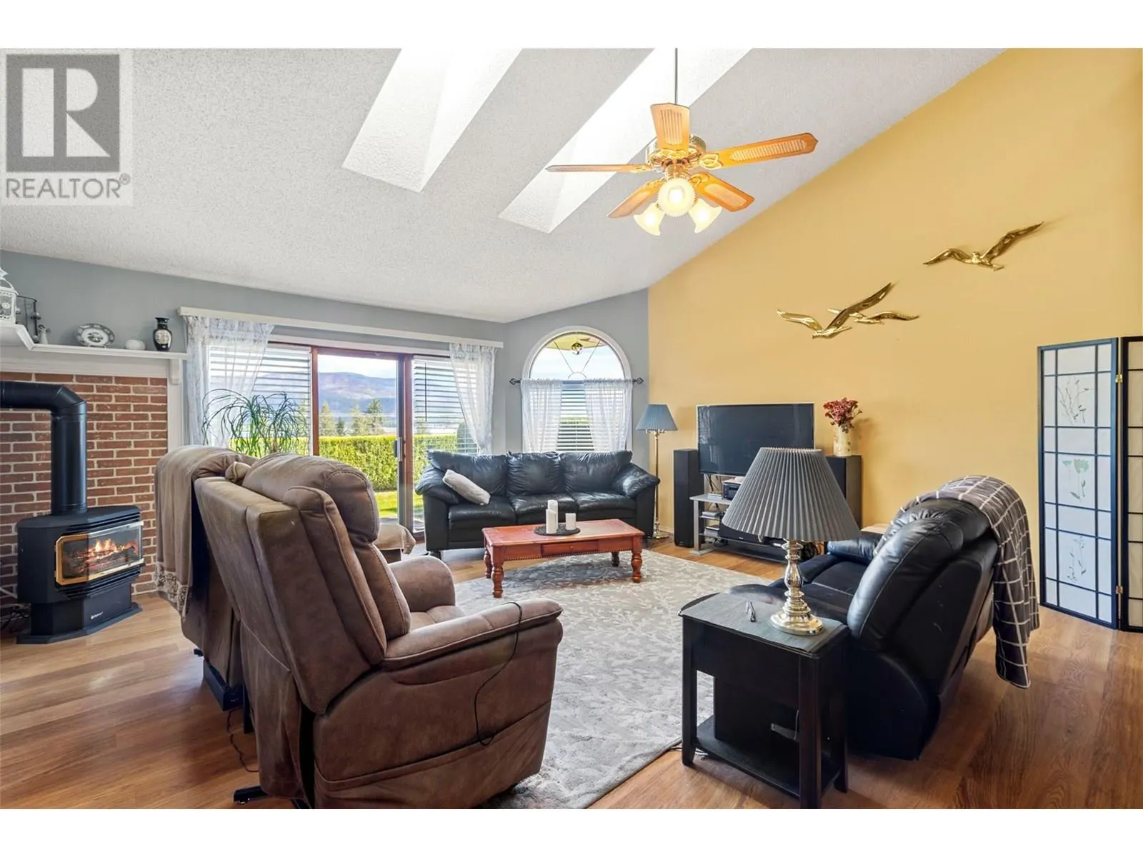 1215 Notch Hill Road Unit# 7