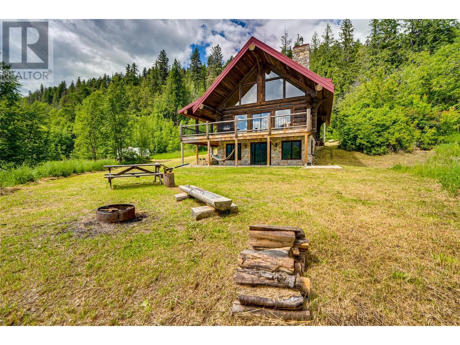 682 Lower Inonoaklin Road