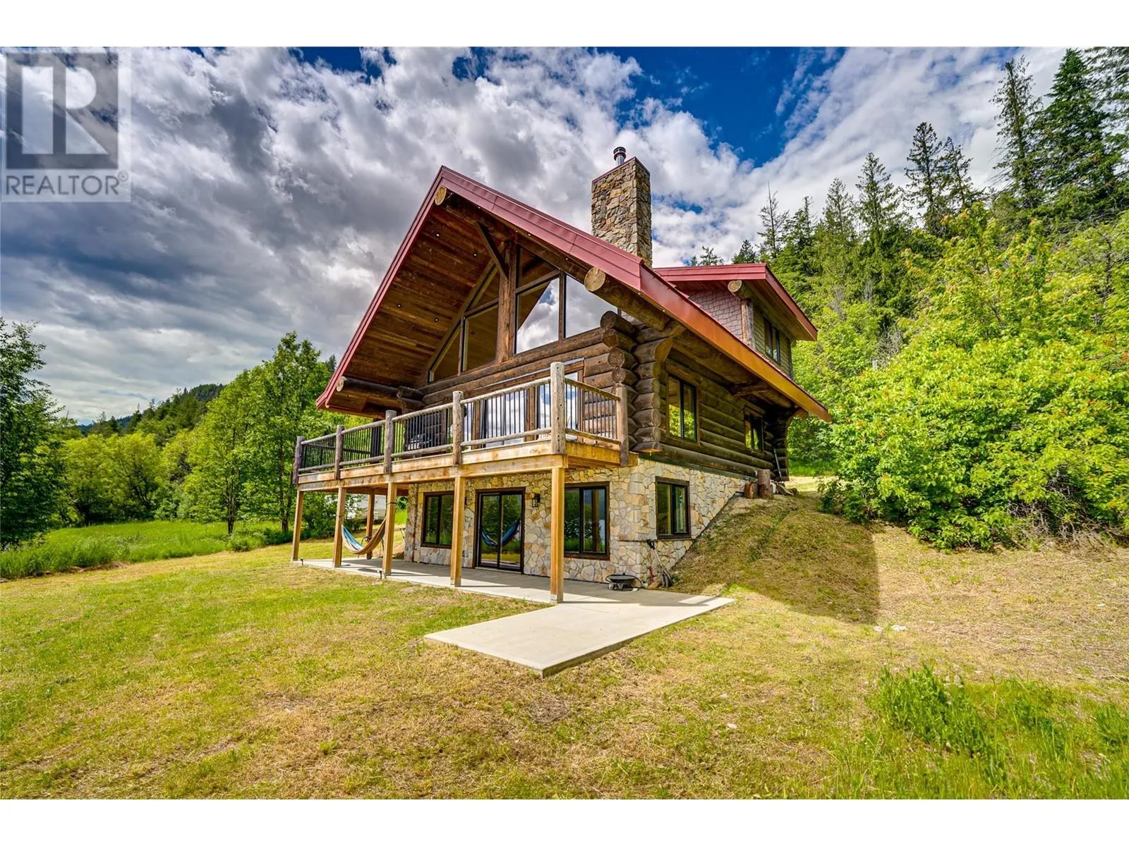 682 Lower Inonoaklin Road
