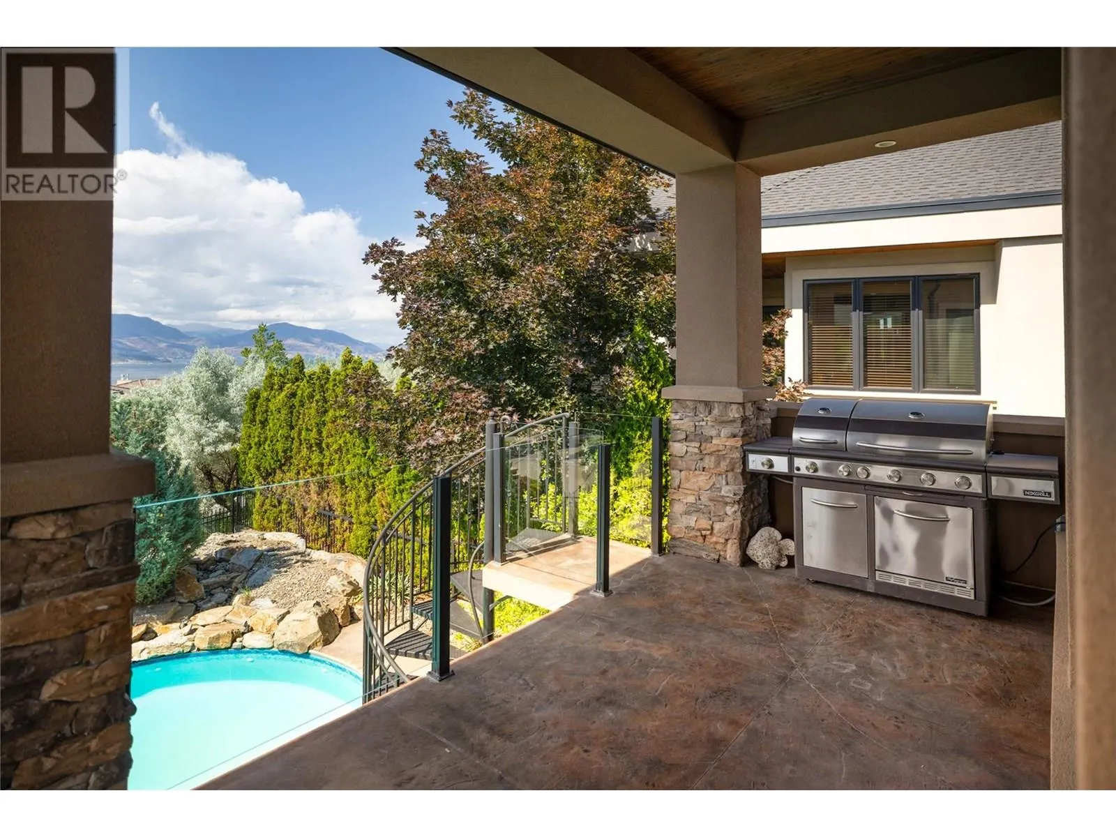 710 ARBOR VIEW Drive