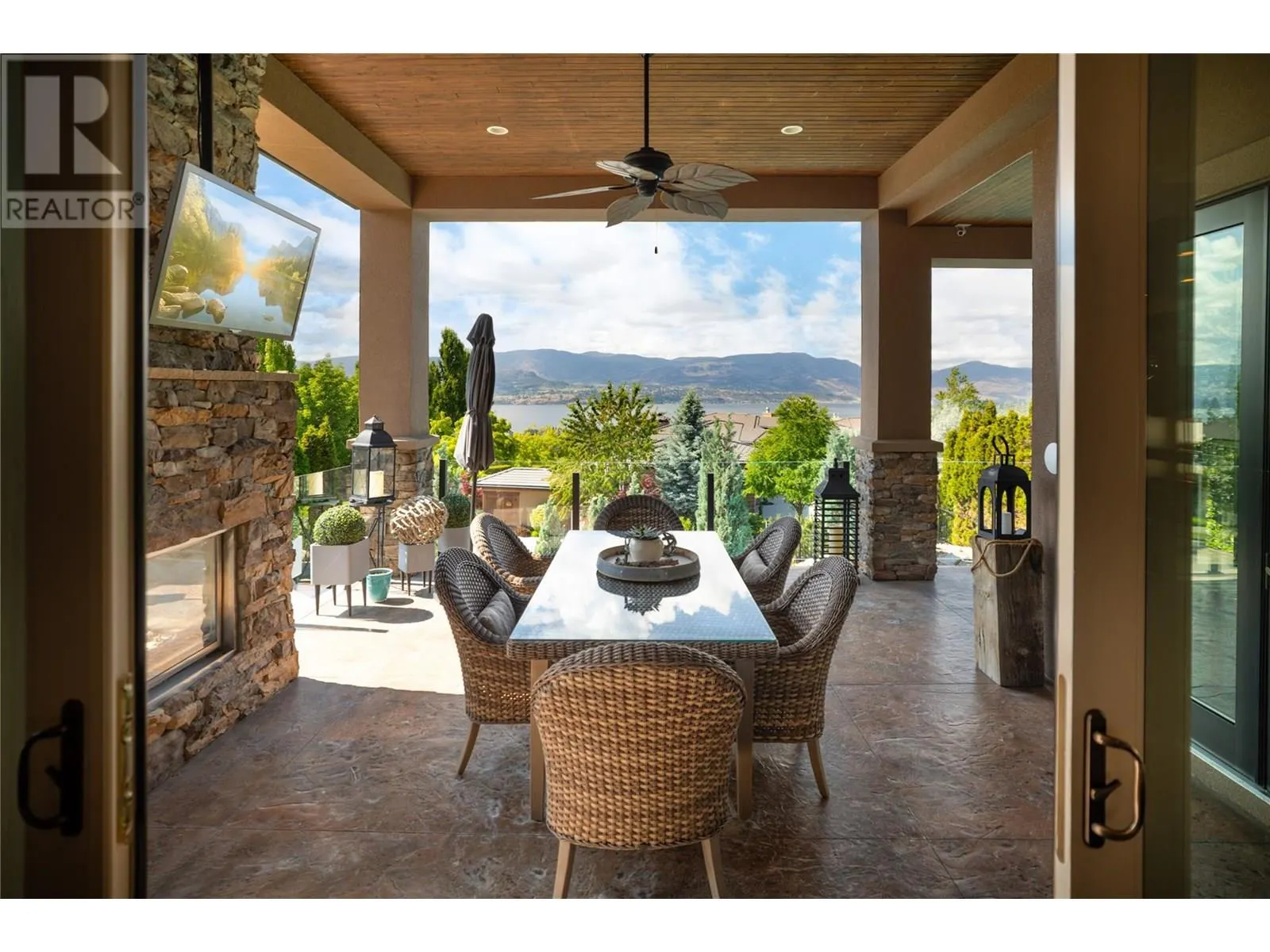 710 ARBOR VIEW Drive