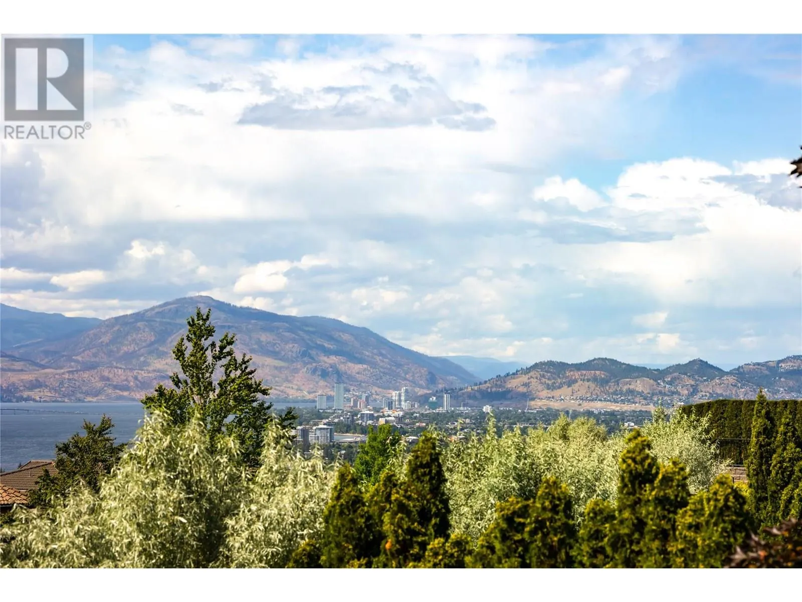 710 ARBOR VIEW Drive