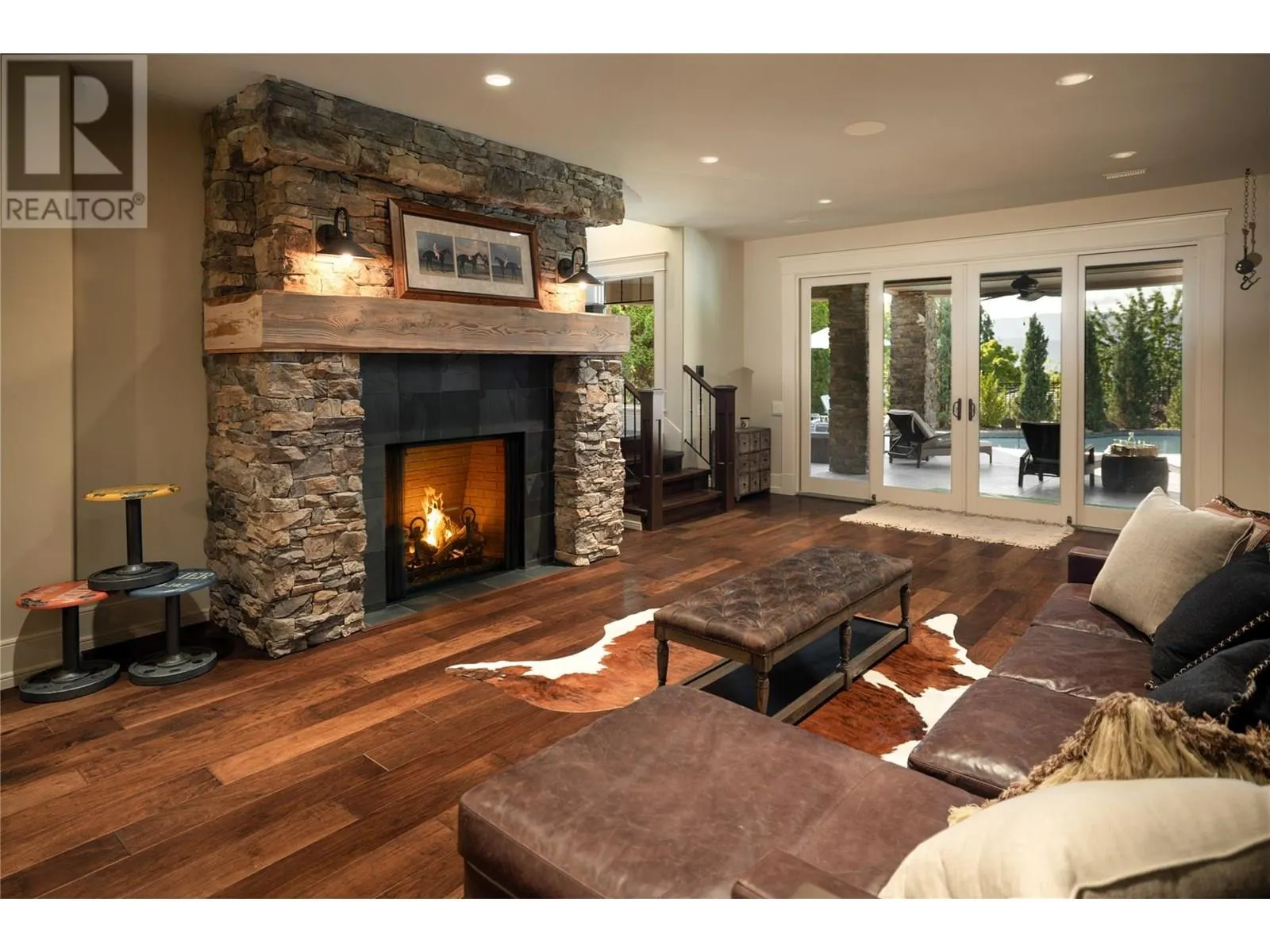 710 ARBOR VIEW Drive