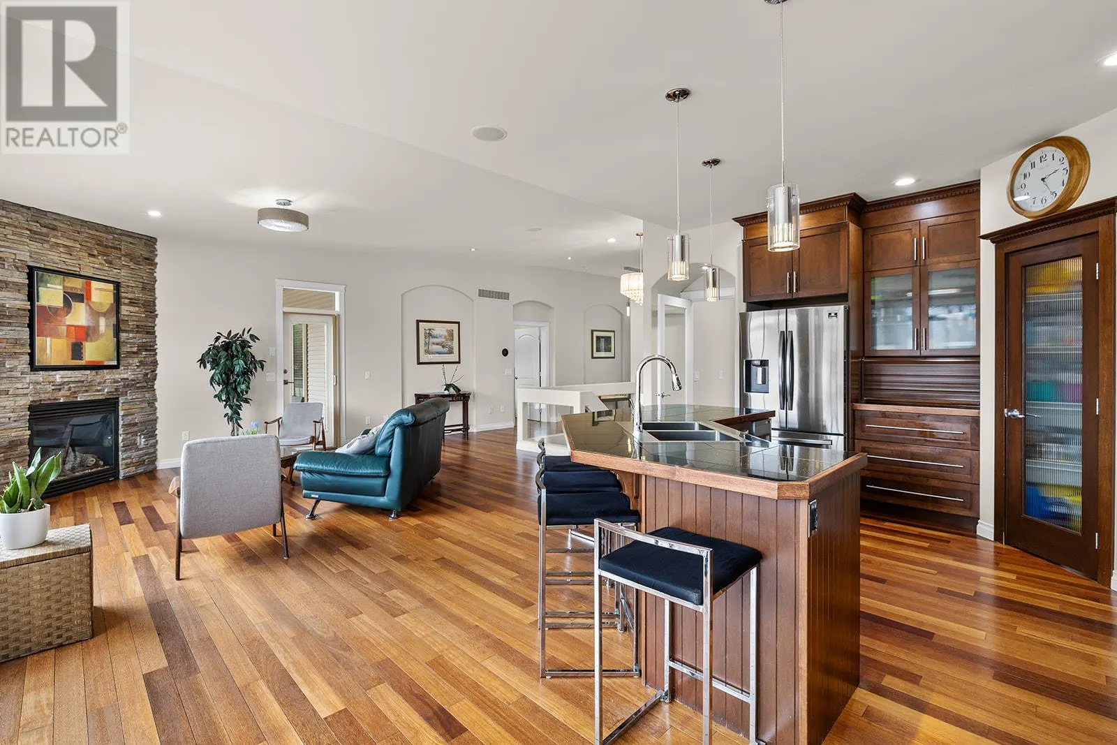 550 Glenmeadows Road Unit# 115