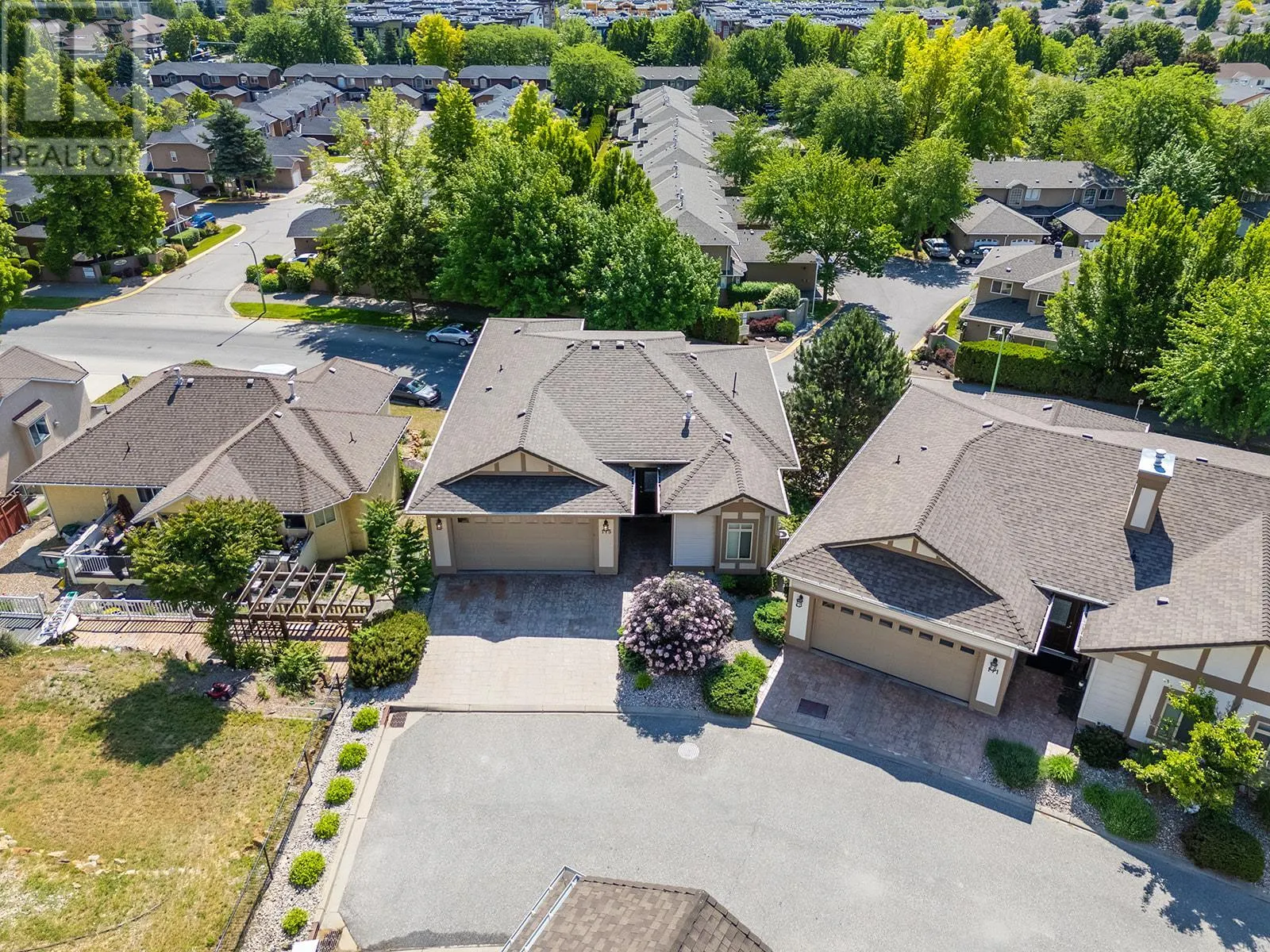 550 Glenmeadows Road Unit# 115