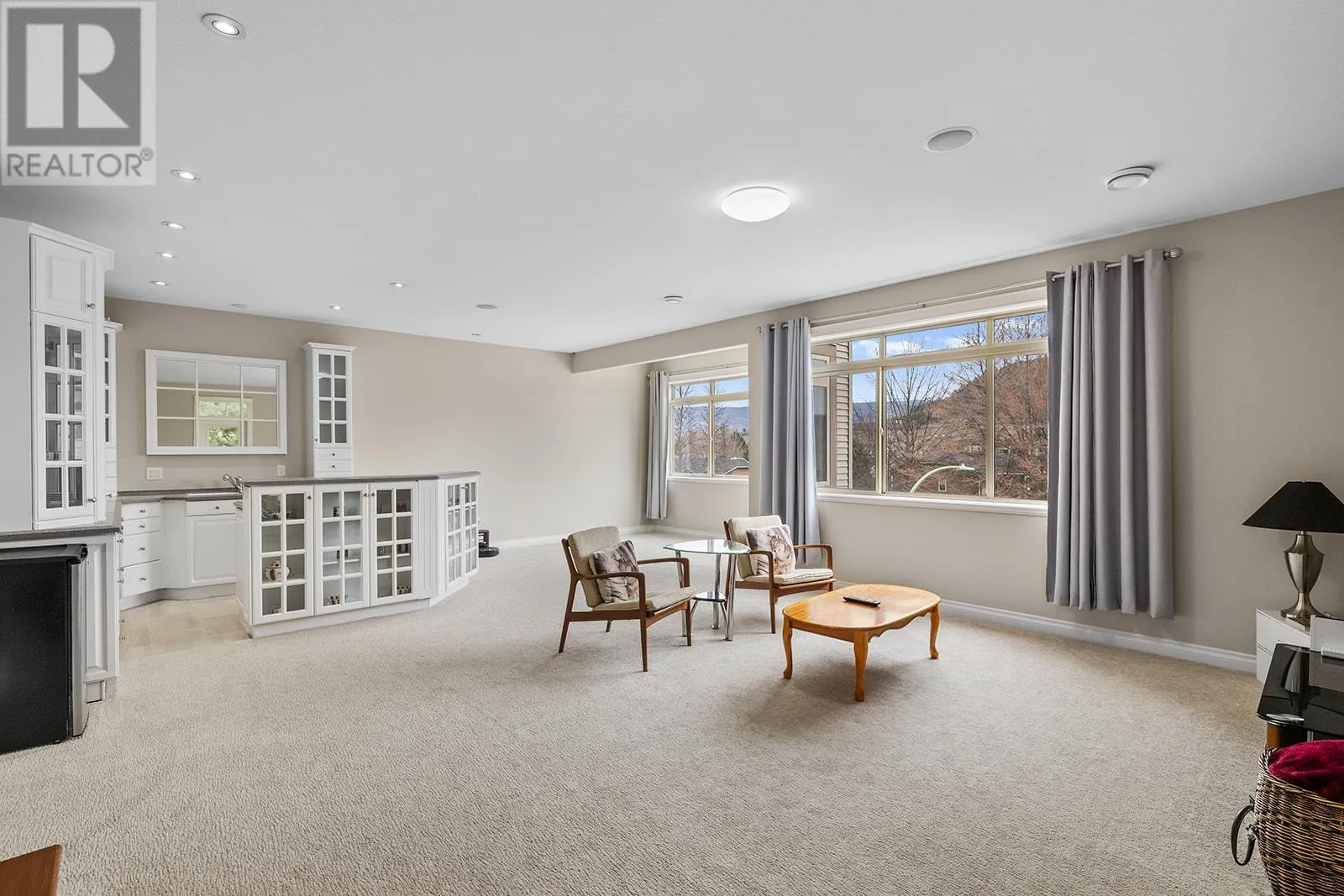 550 Glenmeadows Road Unit# 115