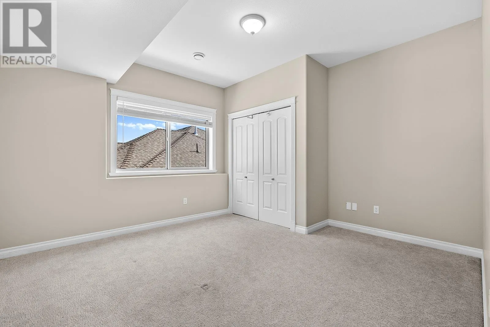 550 Glenmeadows Road Unit# 115