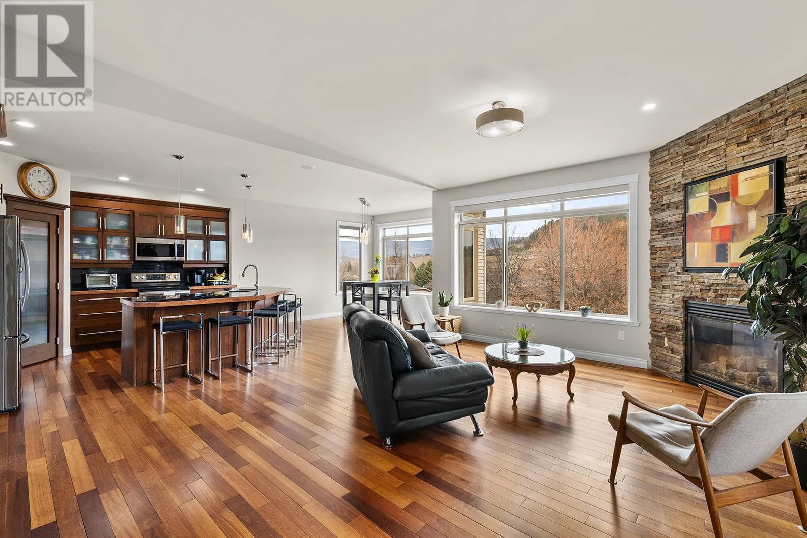 550 Glenmeadows Road Unit# 115