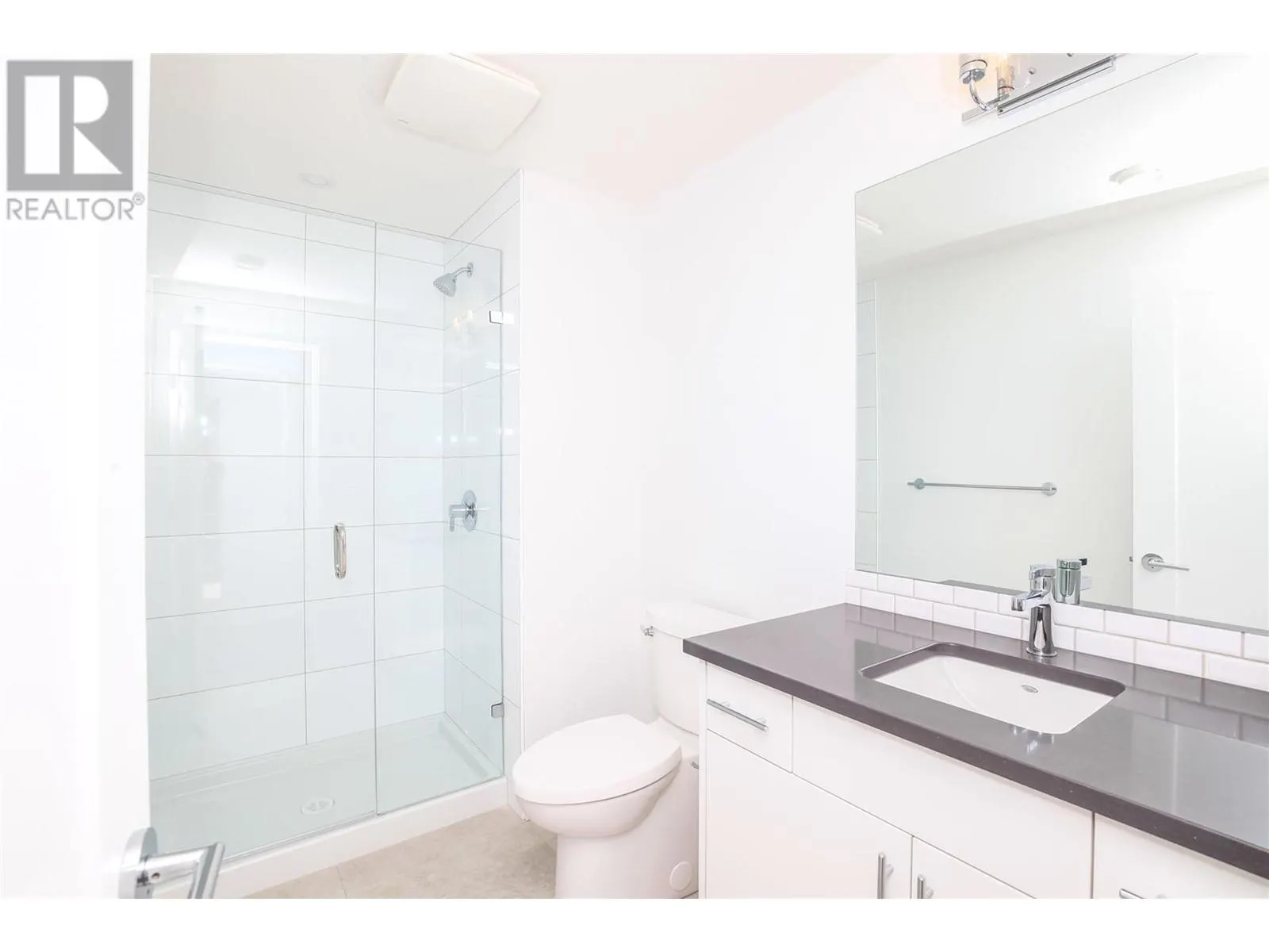 610 Academy Way Unit# 114