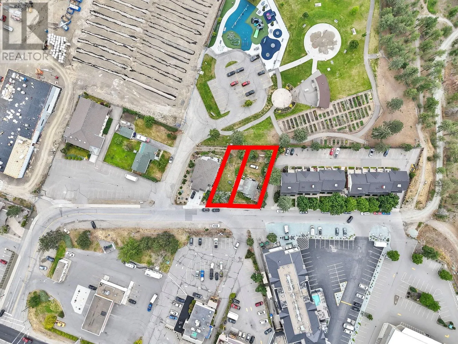 2571&2573 Hebert Road