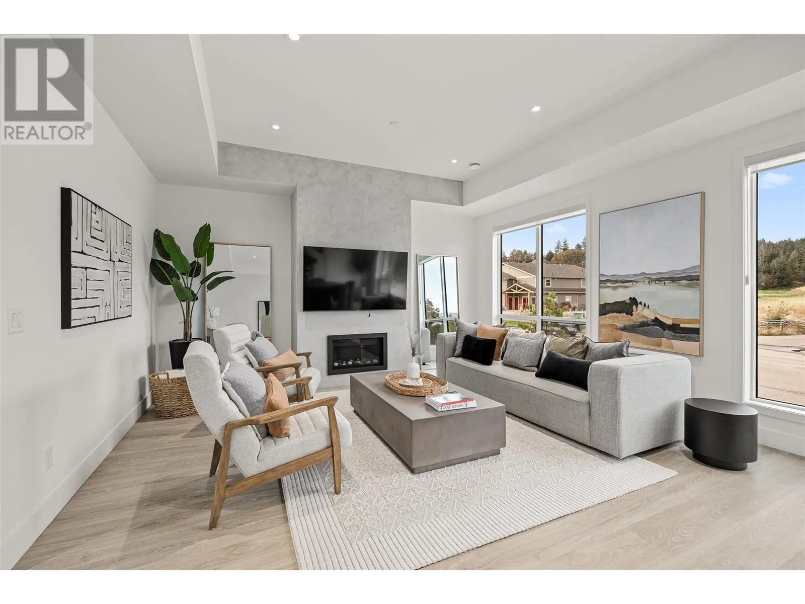 105 Predator Ridge Drive Unit# 2