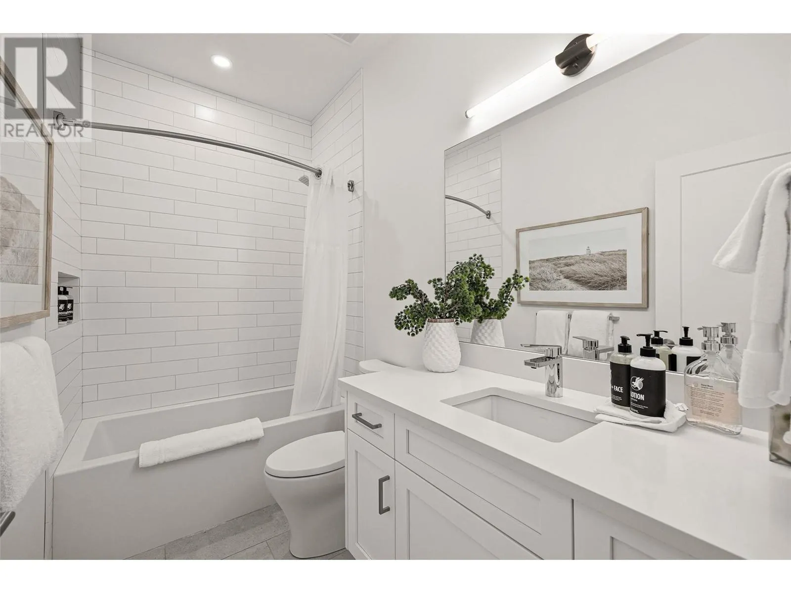 105 Predator Ridge Drive Unit# 2