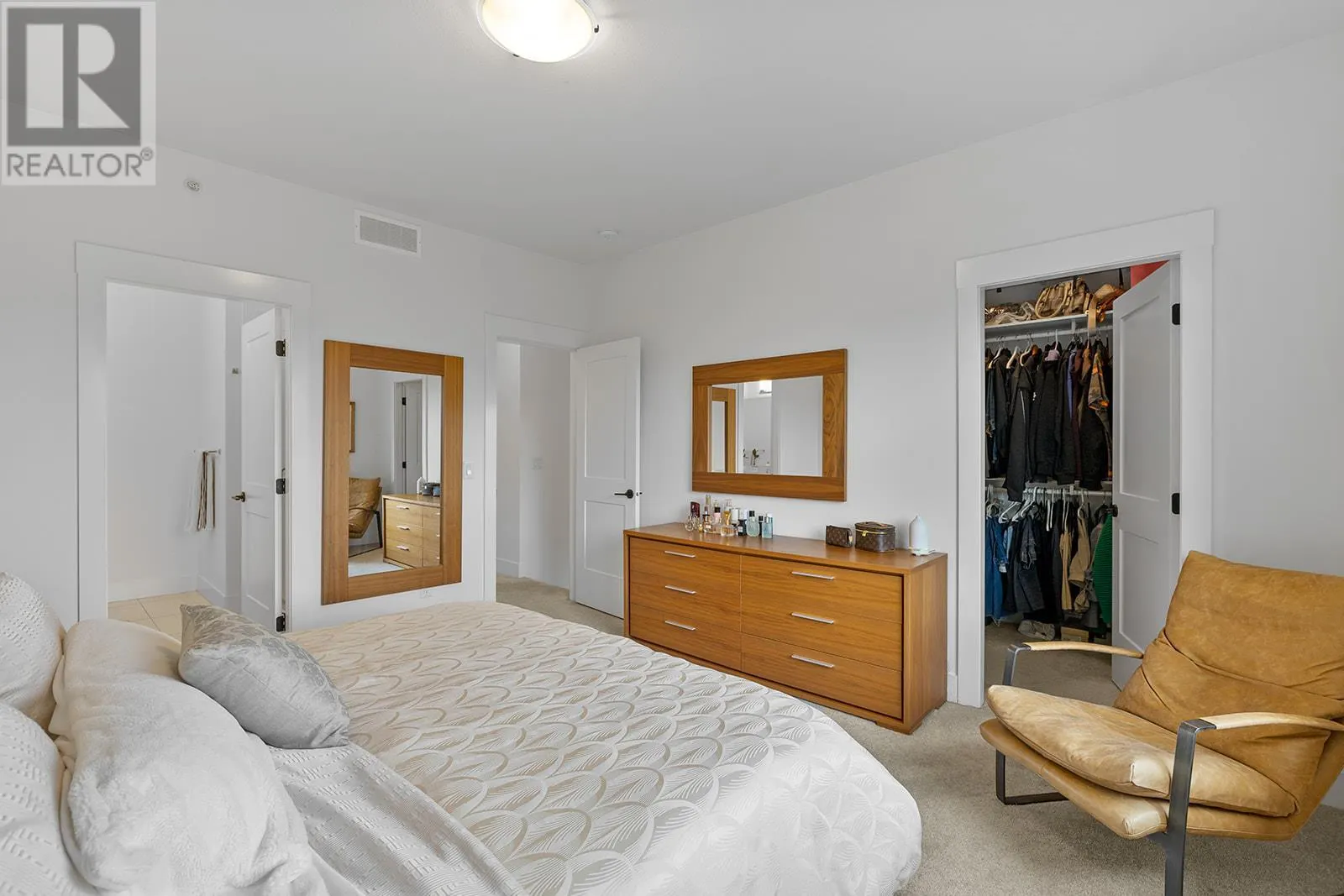 12798 Lake Hill Drive Unit# 73