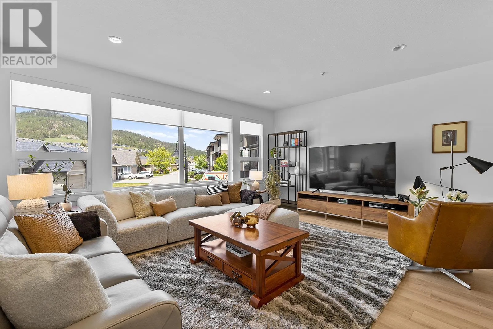 12798 Lake Hill Drive Unit# 73