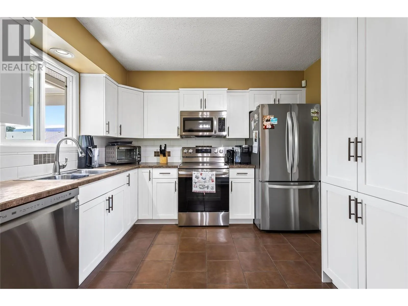 2141 Kaslo Court