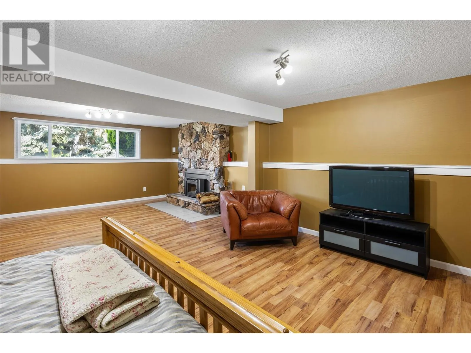 2141 Kaslo Court