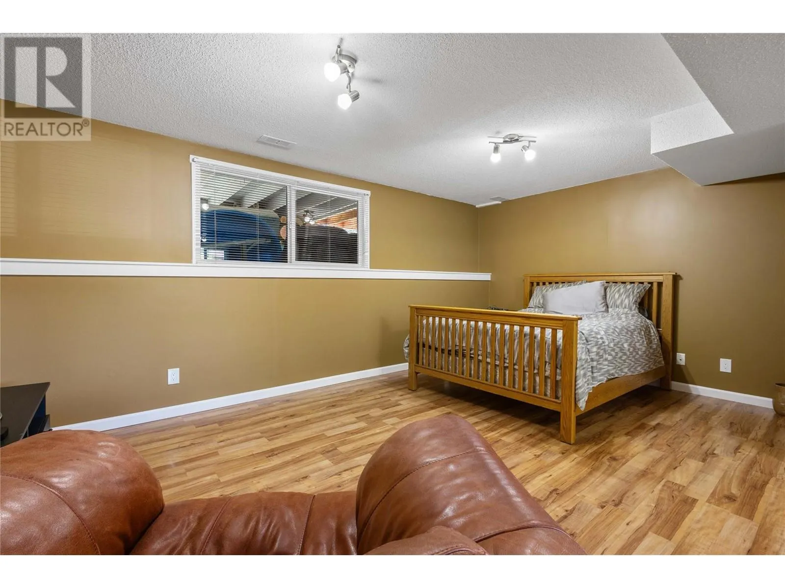 2141 Kaslo Court
