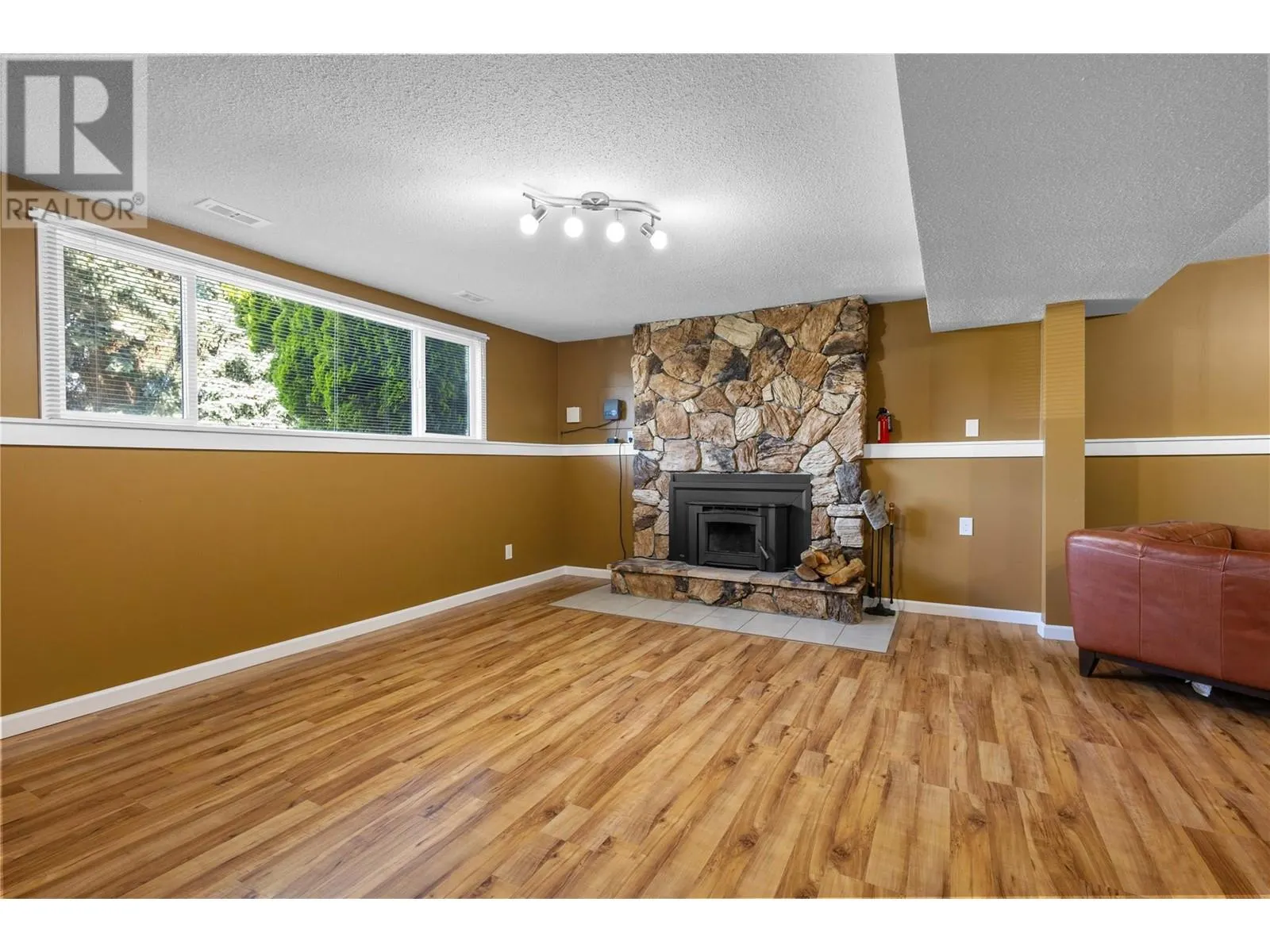 2141 Kaslo Court