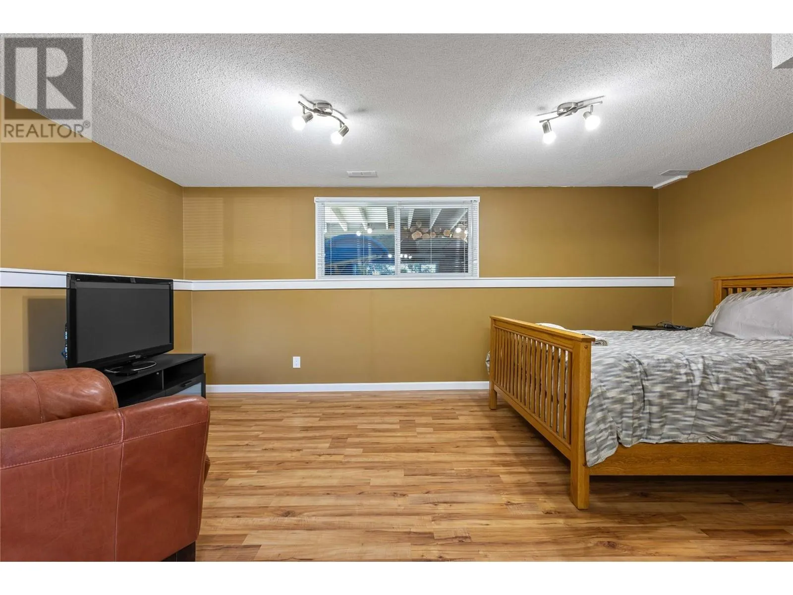 2141 Kaslo Court