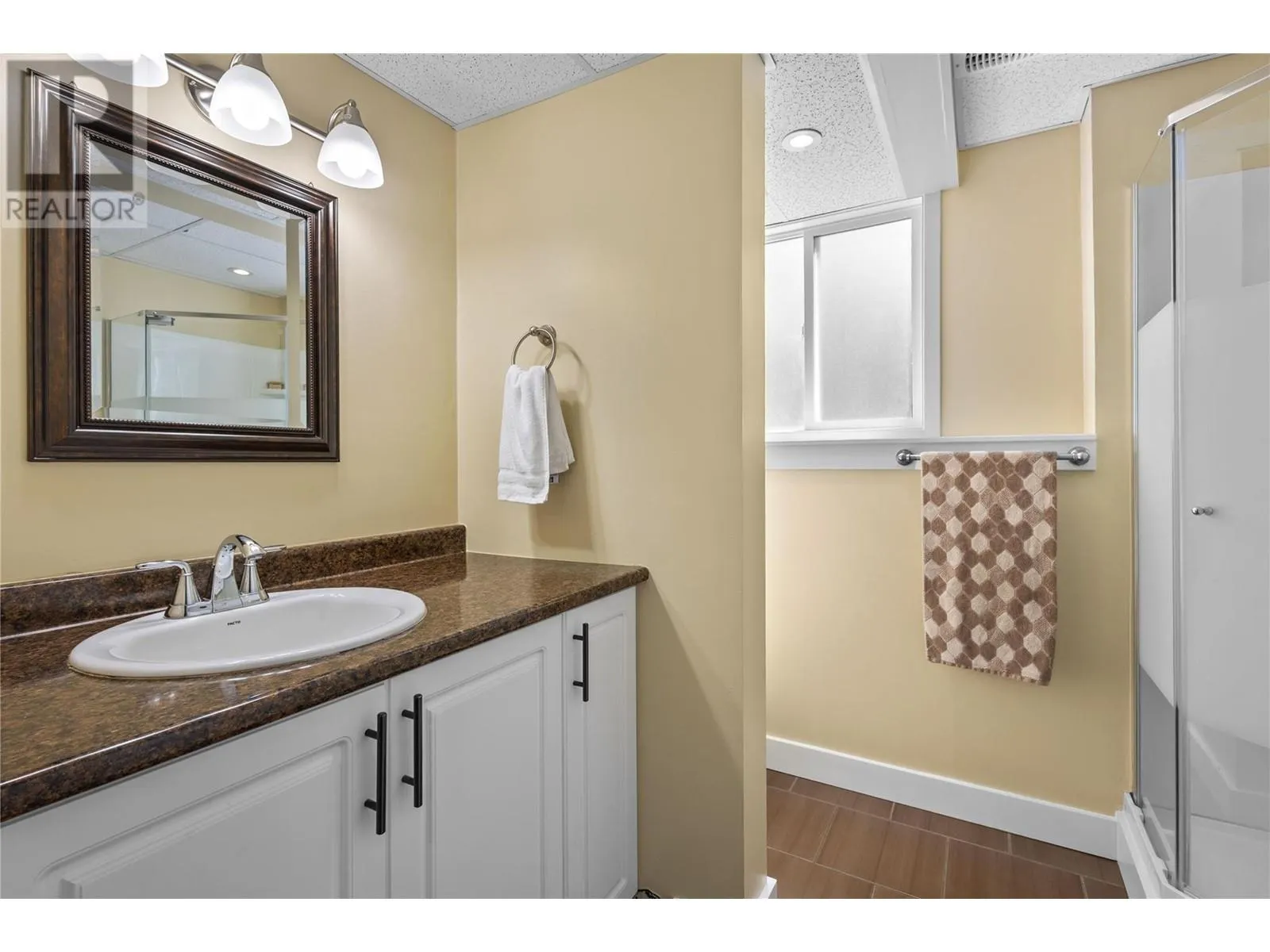 2141 Kaslo Court