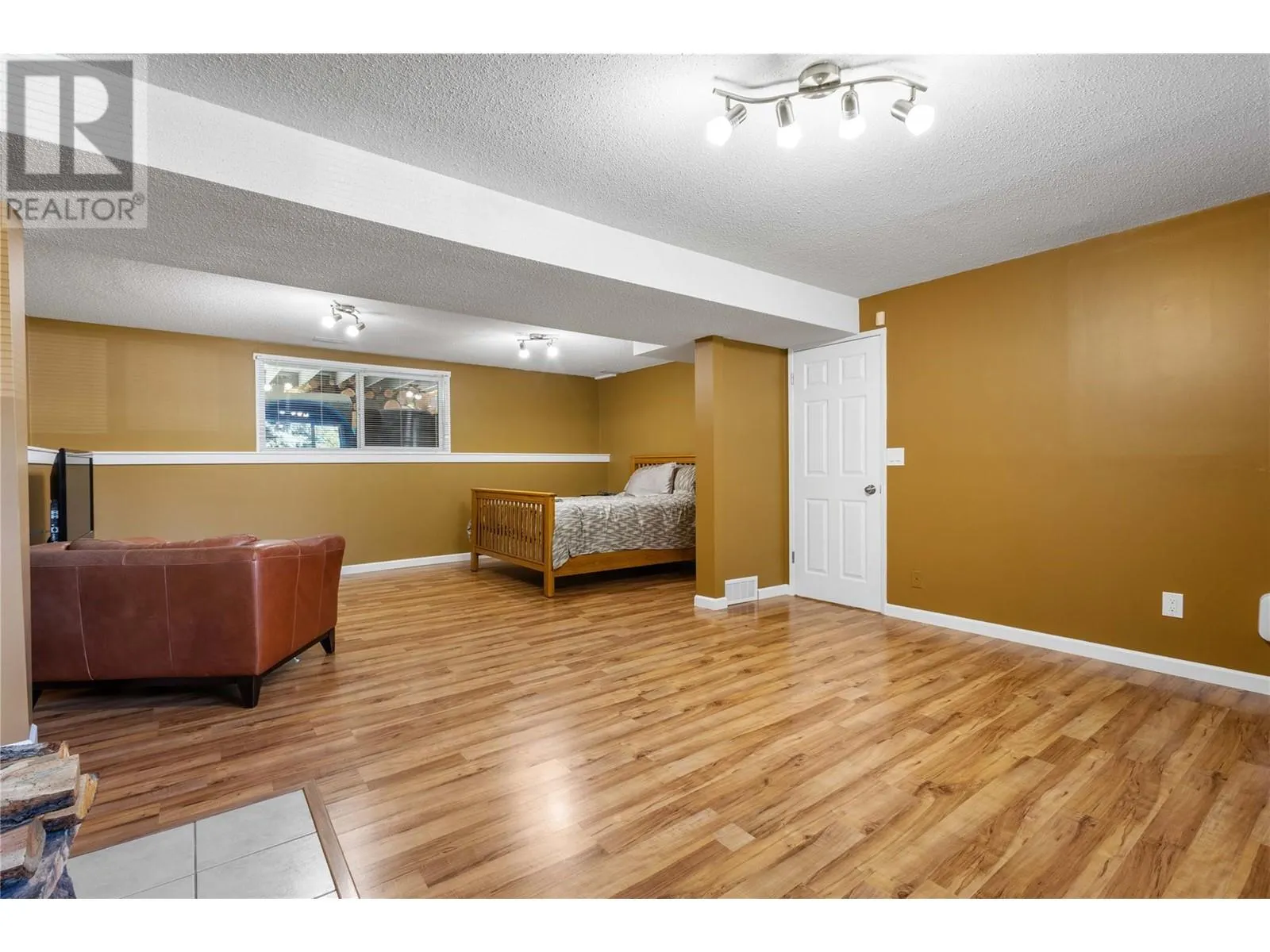 2141 Kaslo Court