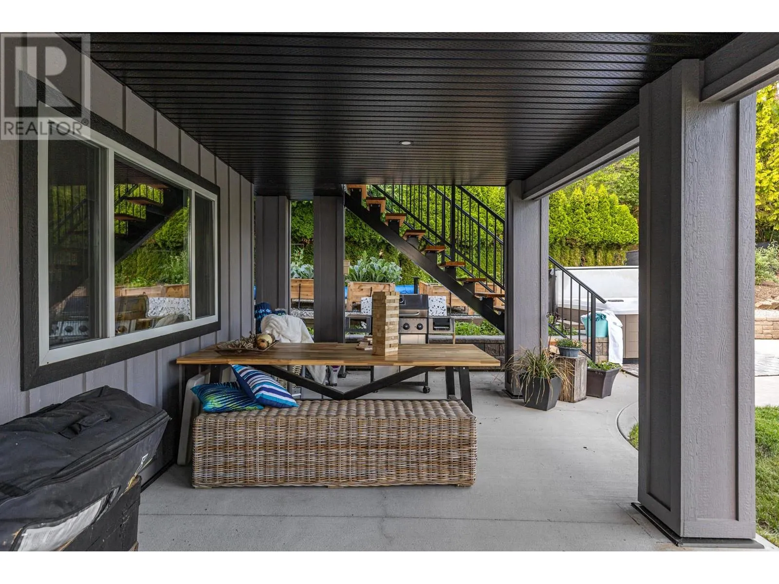 1671 Lindsay Drive