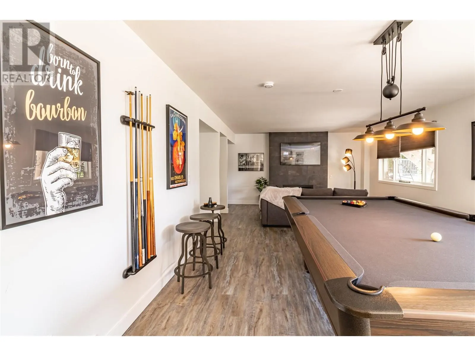 1671 Lindsay Drive
