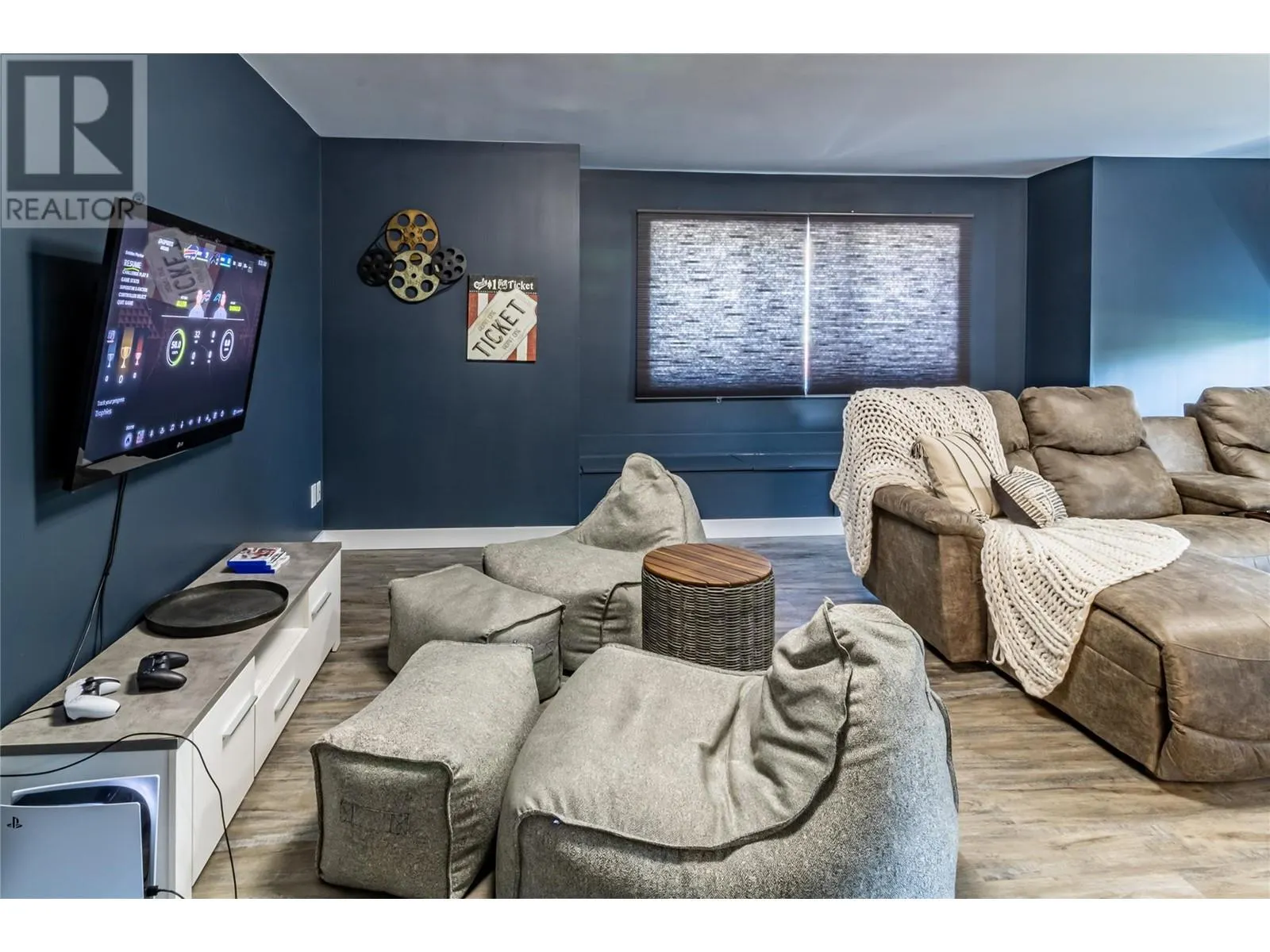 1671 Lindsay Drive