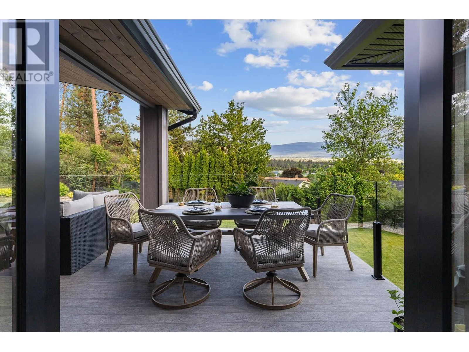 1671 Lindsay Drive