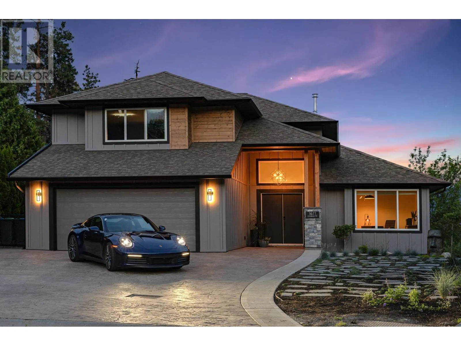 1671 Lindsay Drive