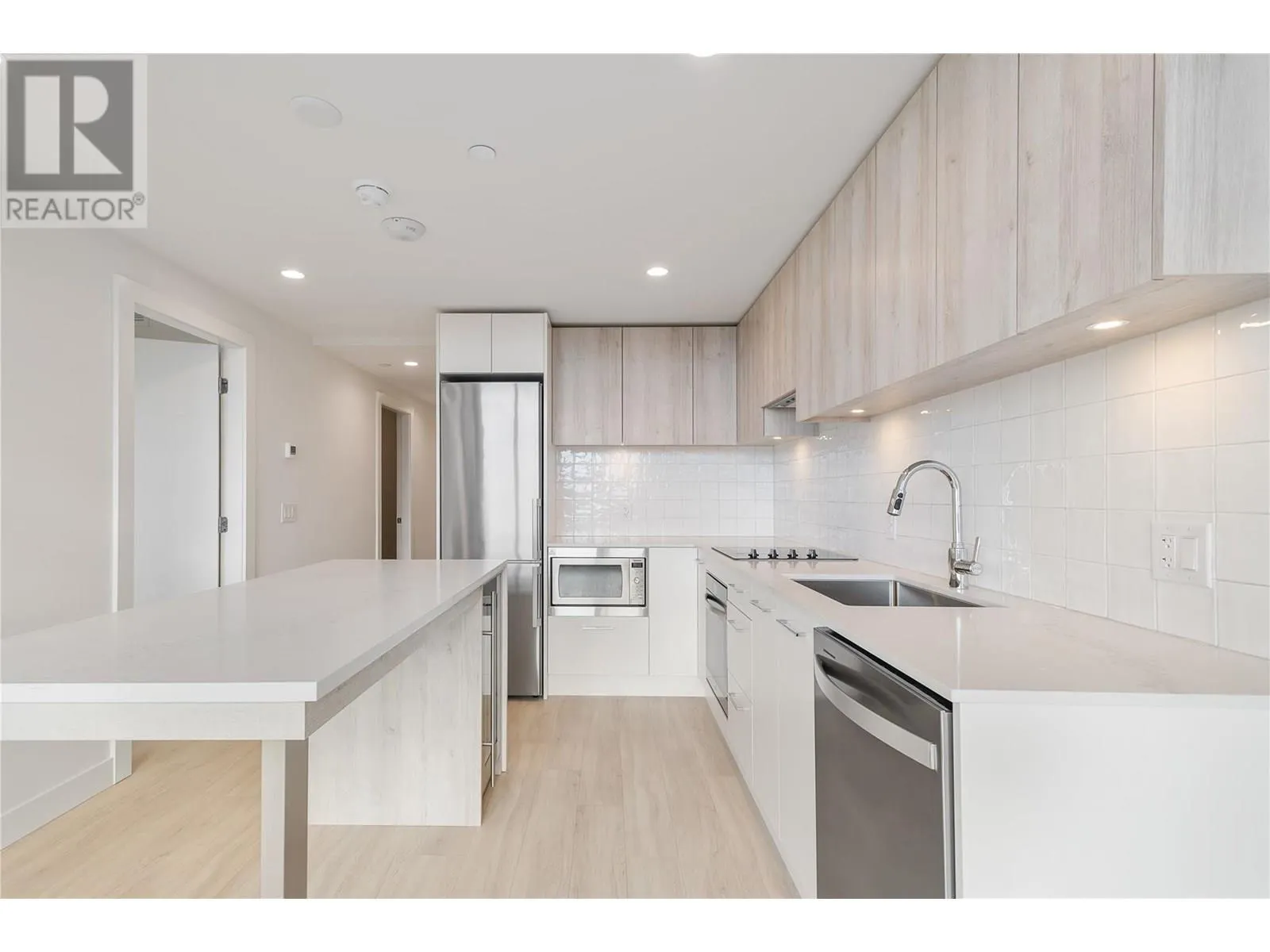 3699 Capozzi Road Unit# 907