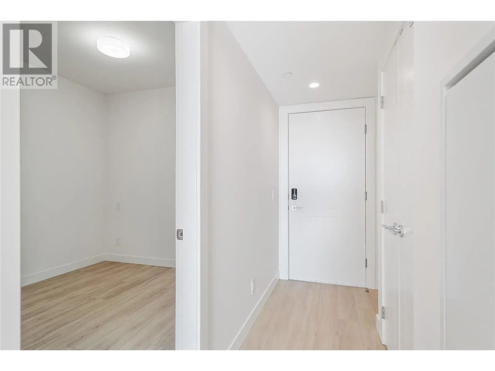3699 Capozzi Road Unit# 907