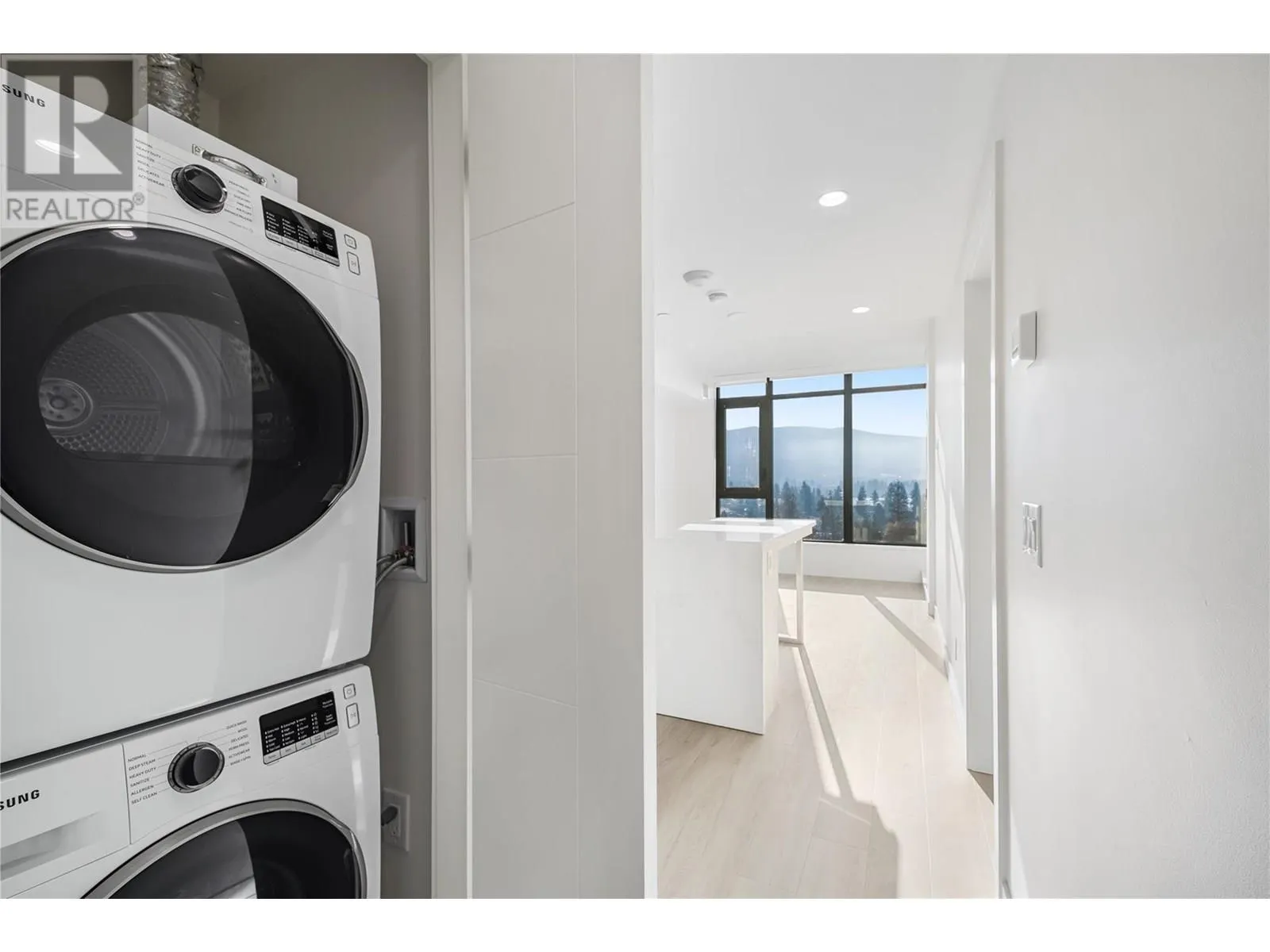 3699 Capozzi Road Unit# 907
