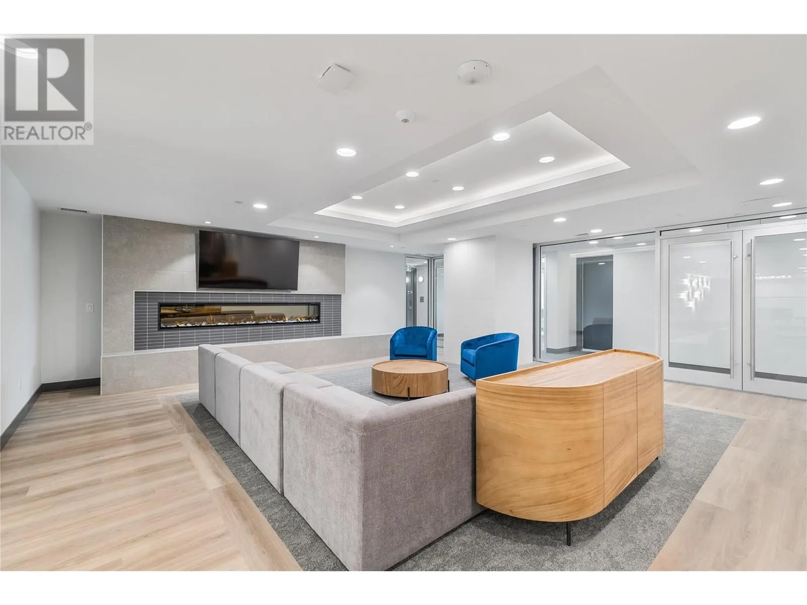 3699 Capozzi Road Unit# 907