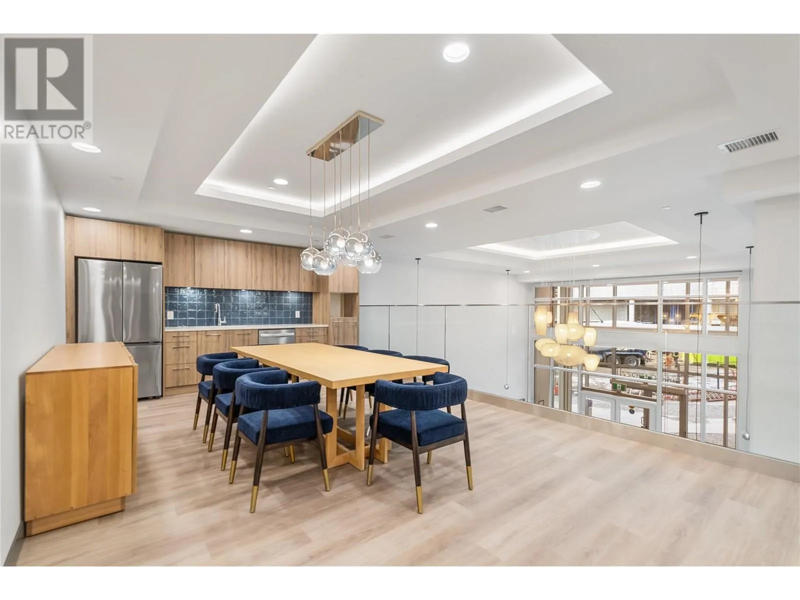 3699 Capozzi Road Unit# 907