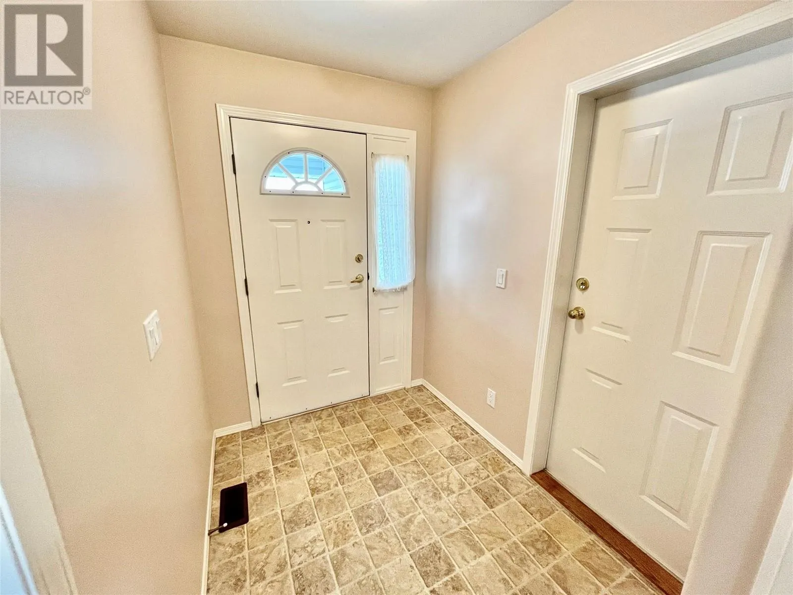 221 Temple Street Unit# 21