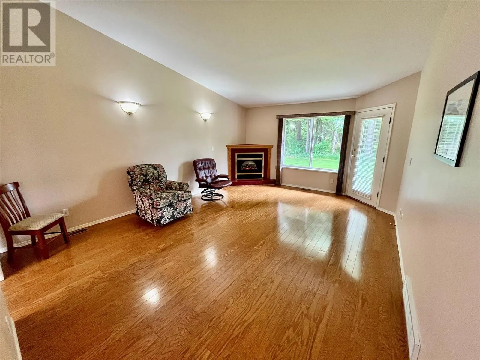 221 Temple Street Unit# 21