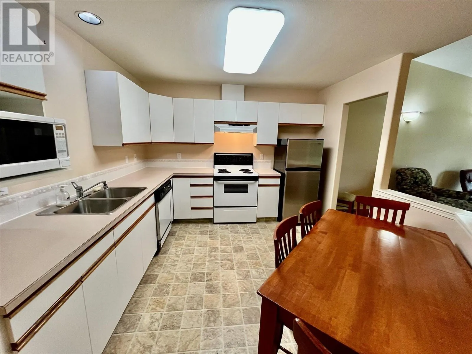 221 Temple Street Unit# 21