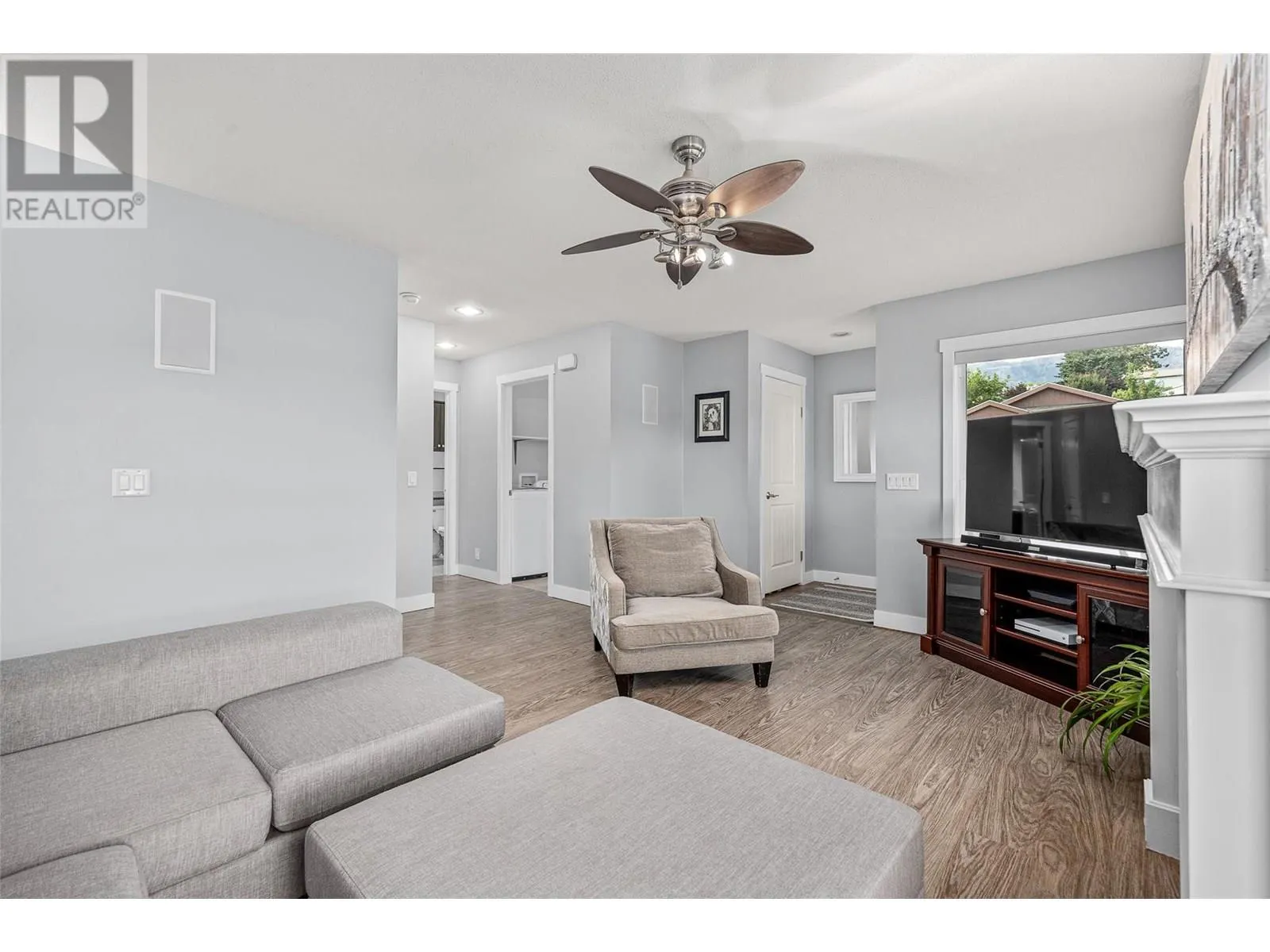2440 Old Okanagan Highway Unit# 1306