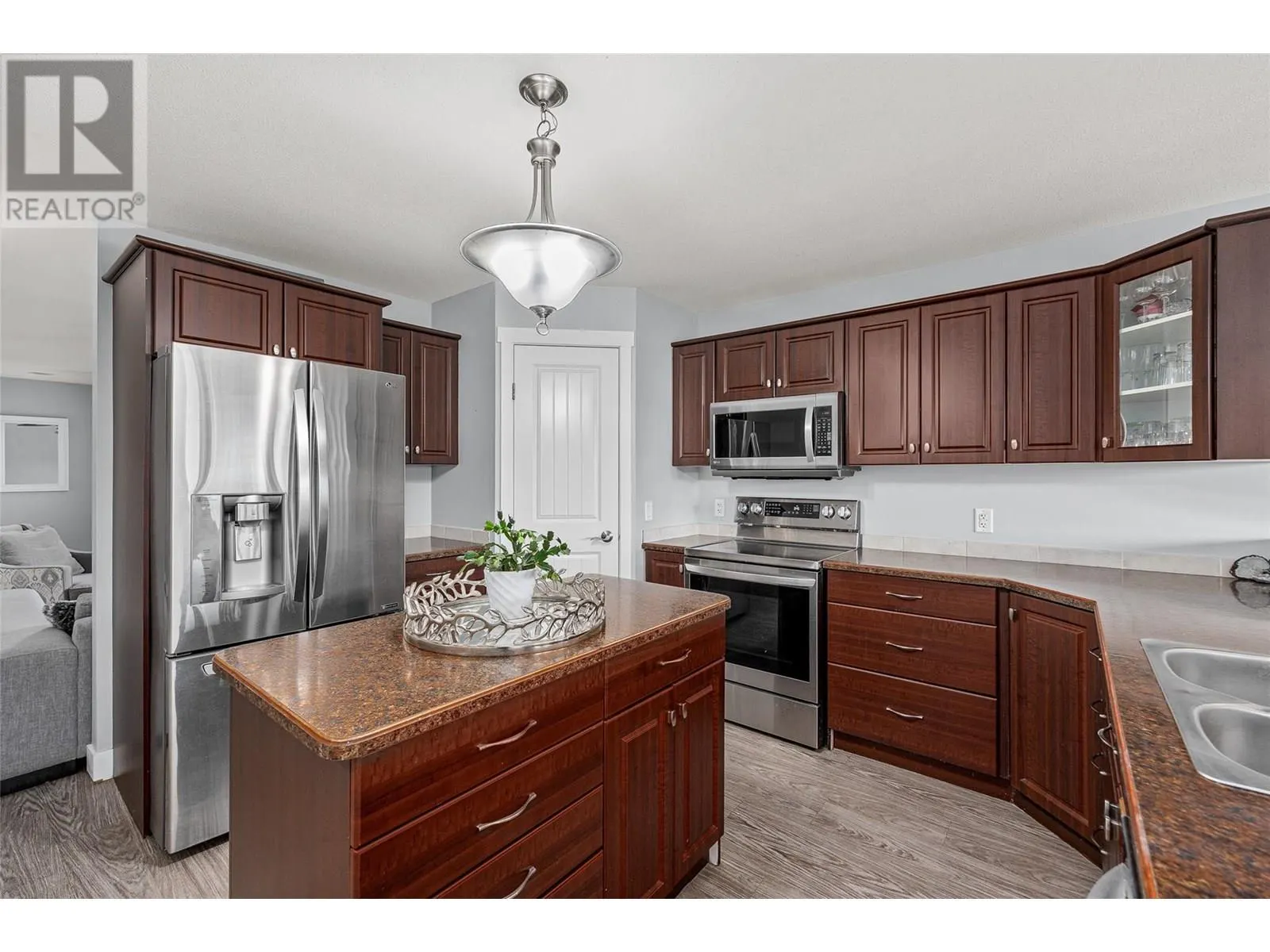 2440 Old Okanagan Highway Unit# 1306