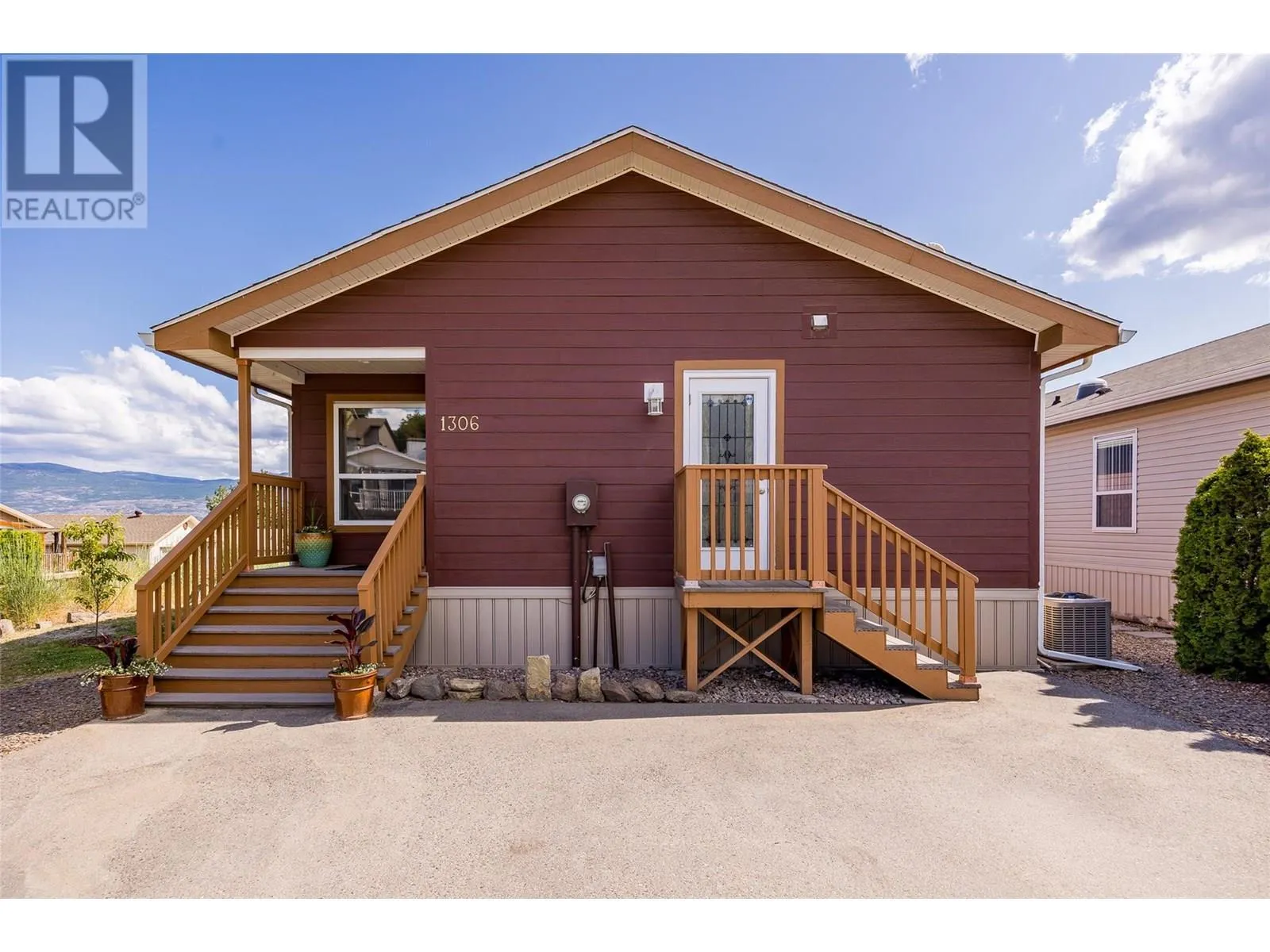 2440 Old Okanagan Highway Unit# 1306