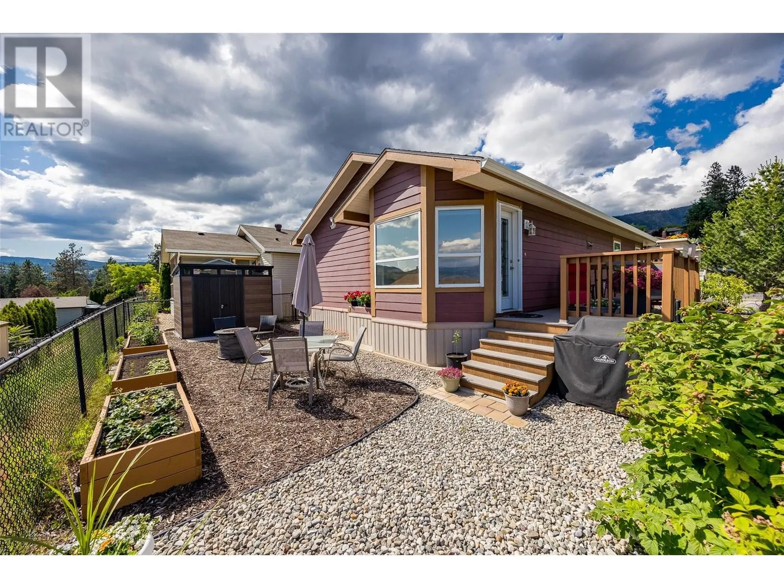 2440 Old Okanagan Highway Unit# 1306