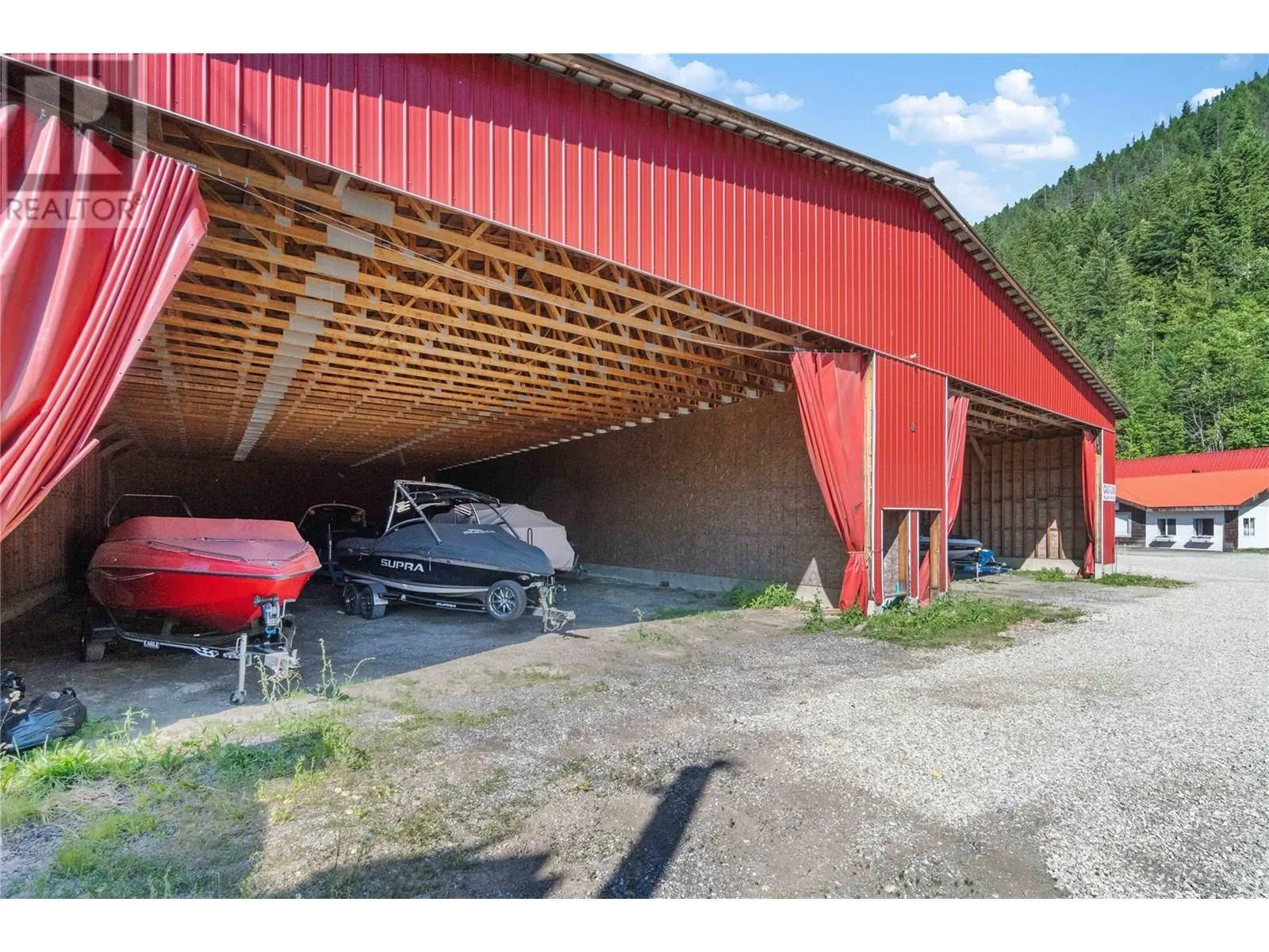 2054 Trans Canada Highway