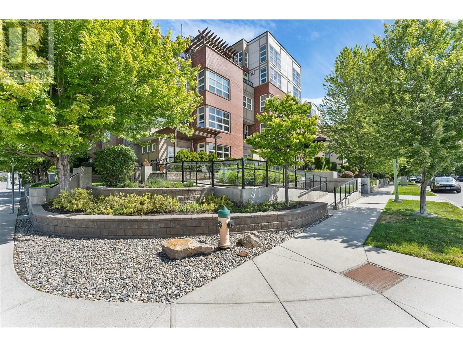 700 Martin Avenue Unit# 307