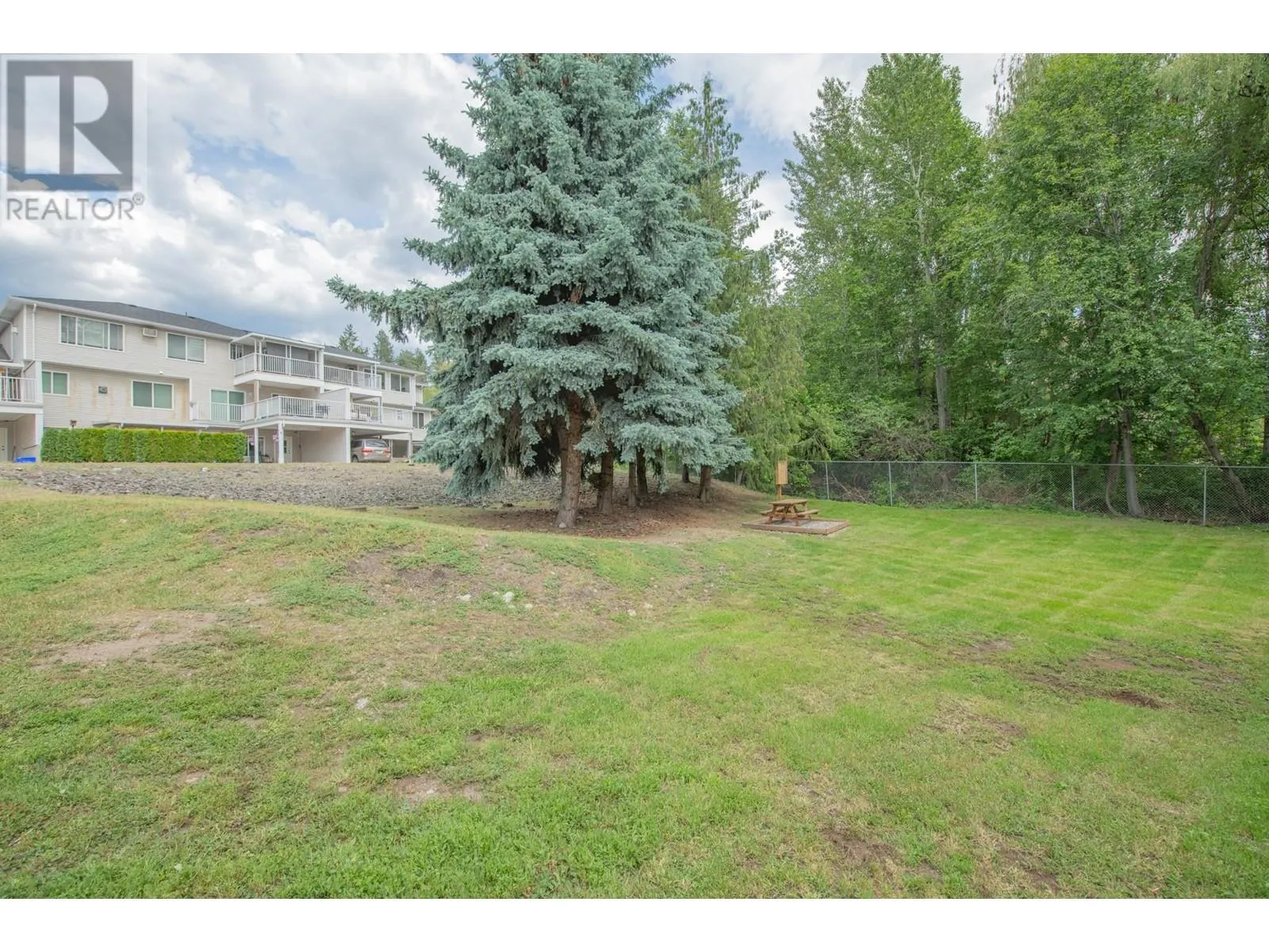 4404 Pleasant Valley Road Unit# 11