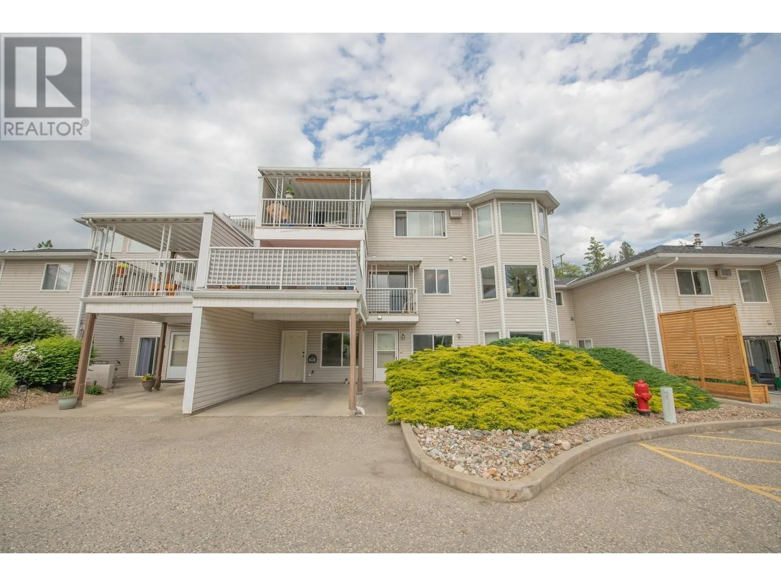 4404 Pleasant Valley Road Unit# 11