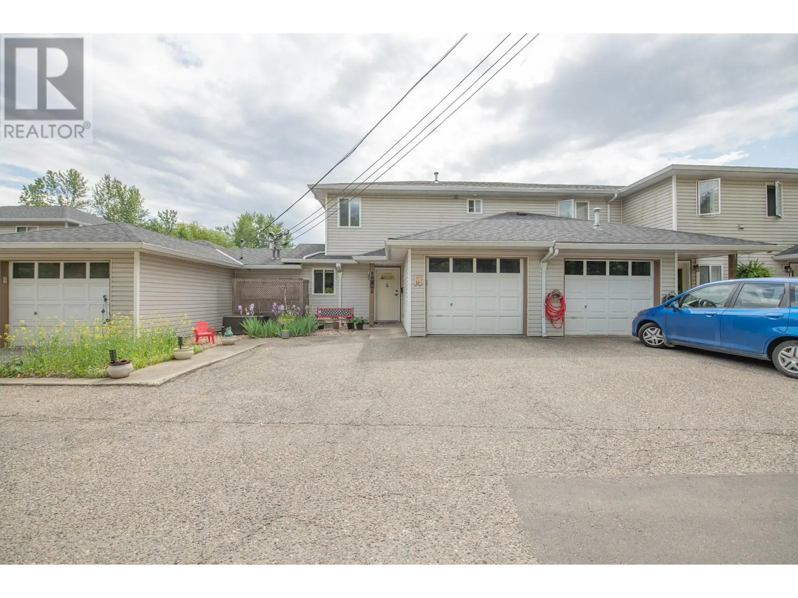 4404 Pleasant Valley Road Unit# 11