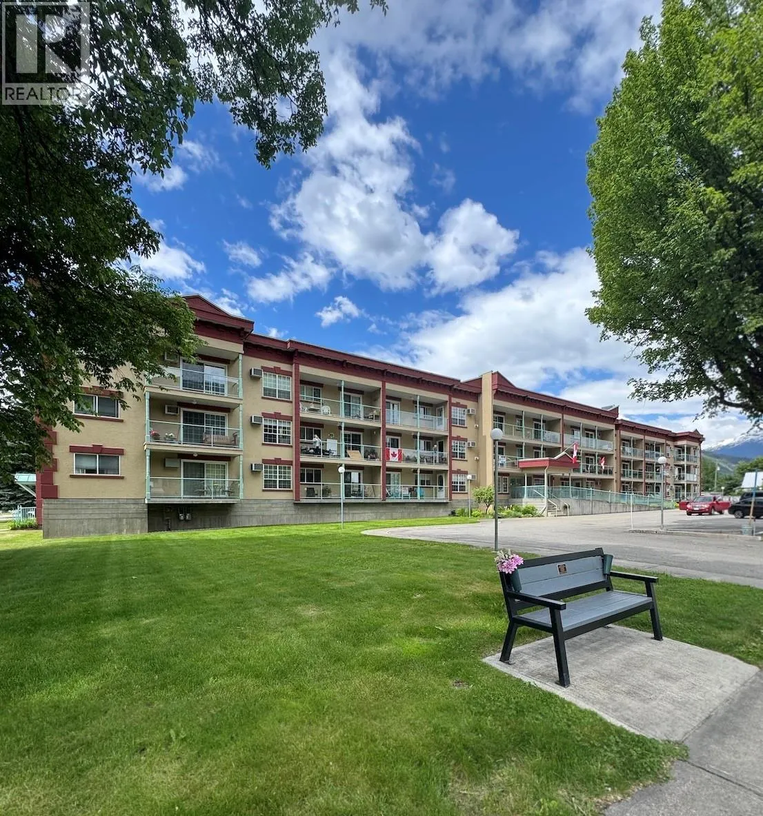 311 Sixth Street E Unit# 205